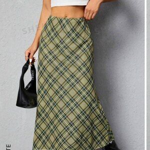 Mesh maxi skirt